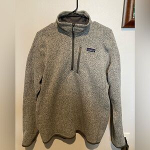 PATAGONIA Men’s Medium Pullover. Gently Used. In great shape.